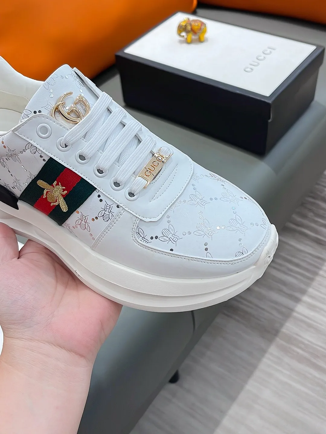Men's shoes GUCCI "Gucci" P460 Regular size: 38-44 (casual shoes) Product materials: Selected cowhide upper, soft sheepskin lining; original outsole.